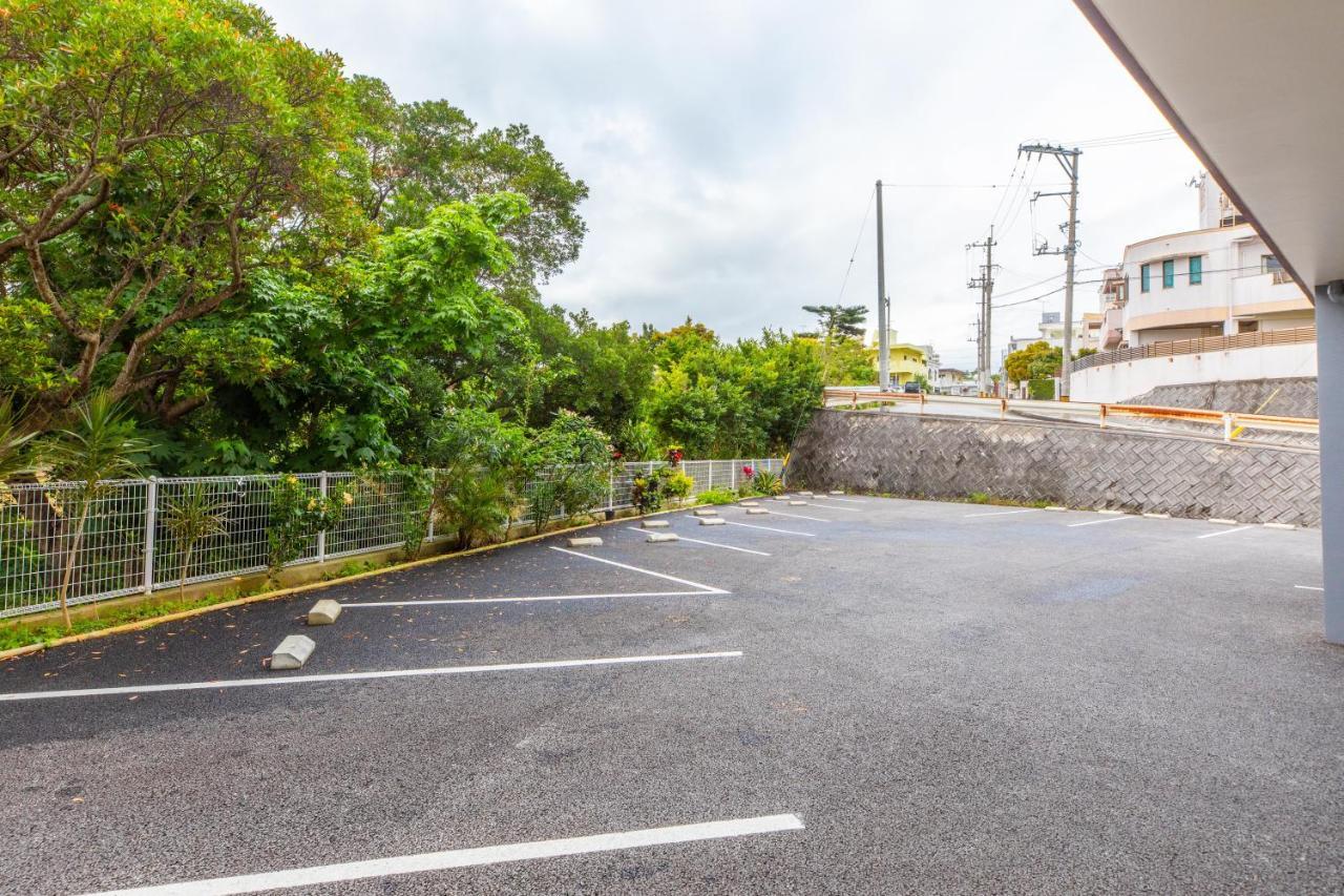 Aparthotel Mr. Kinjo In Matabee Okinawa Zewnętrze zdjęcie